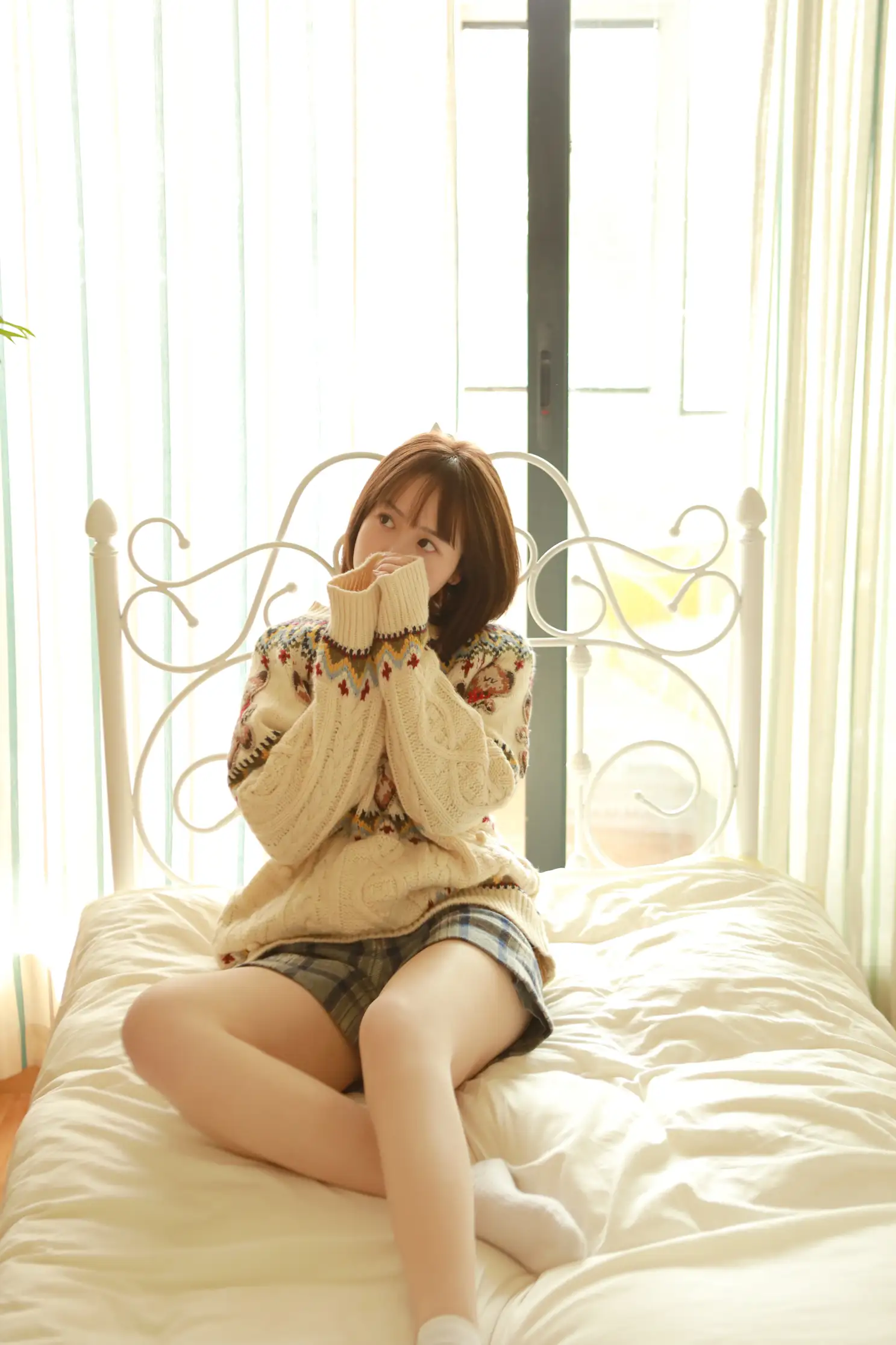 [YITUYU] 2022.05.30 Vol.1032 – She and her cat Dayuan Meng Er#[34P]-1