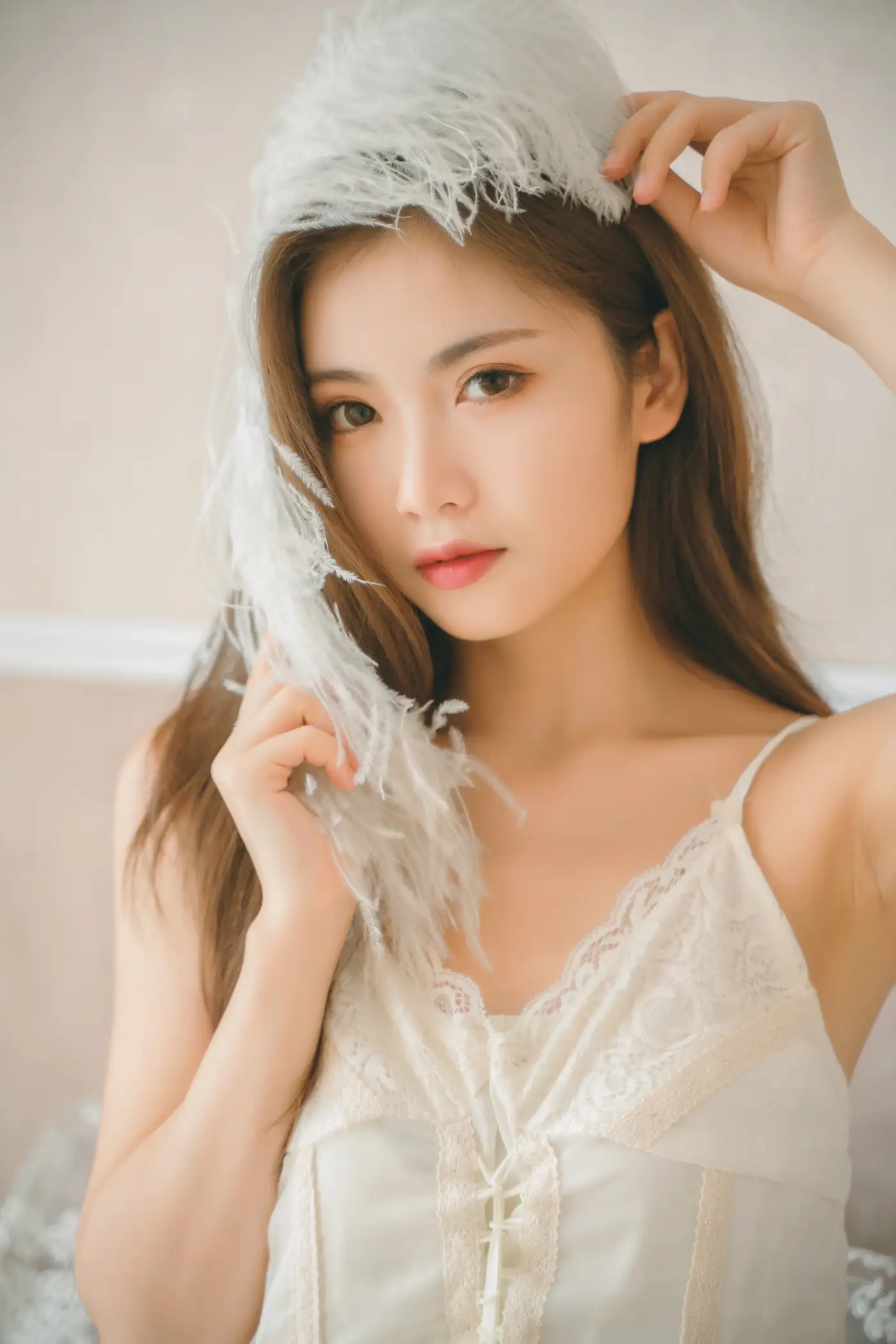 [YITUYU] 2021.11.08 Vol.426 – Girl in White Dress Susu#[25P]-1