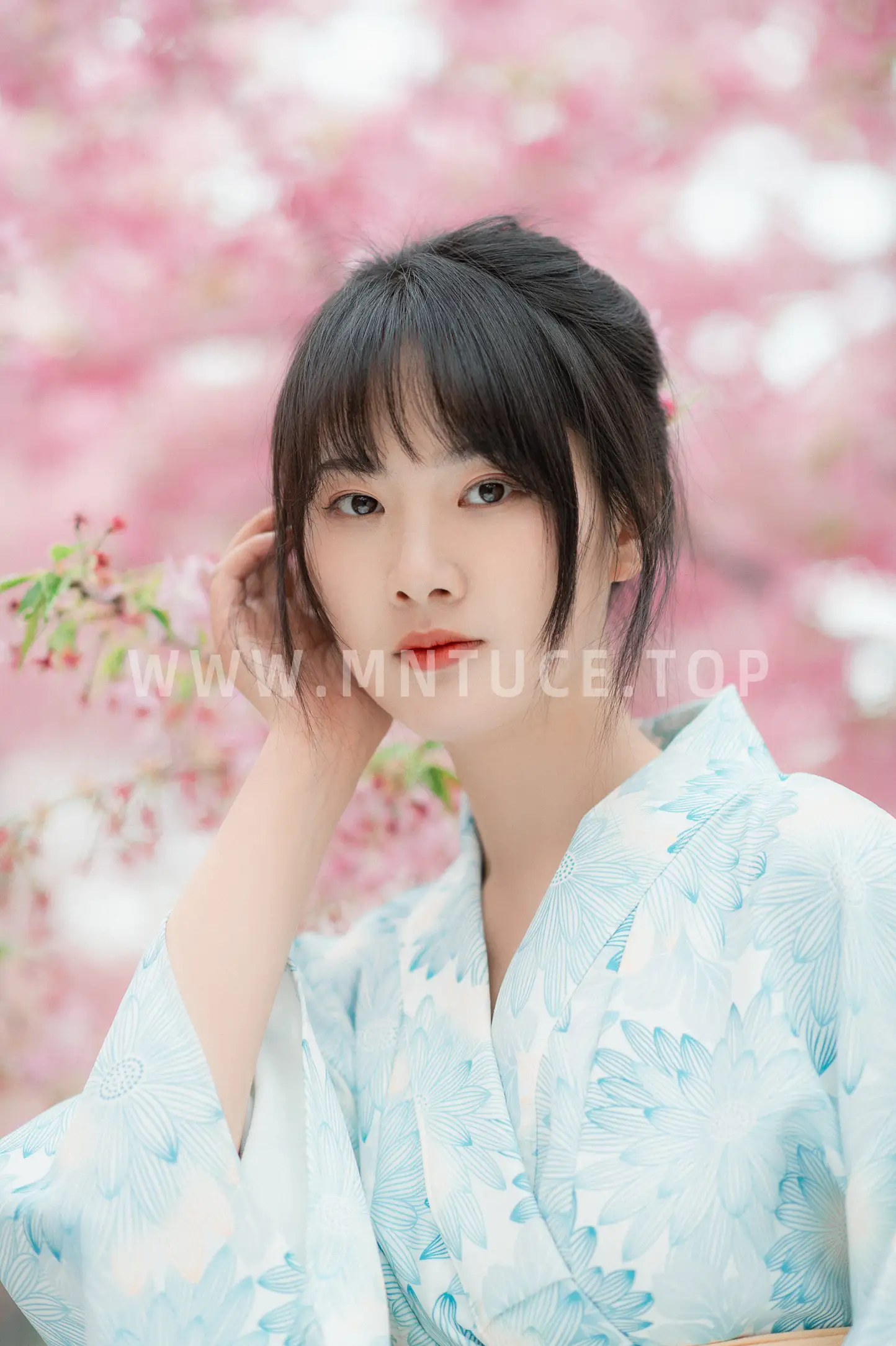 [YITUYU] 2022.11.19 Vol.2478 – Under the Sakura Tree Meimei who loves to take pictures#[23P]-14